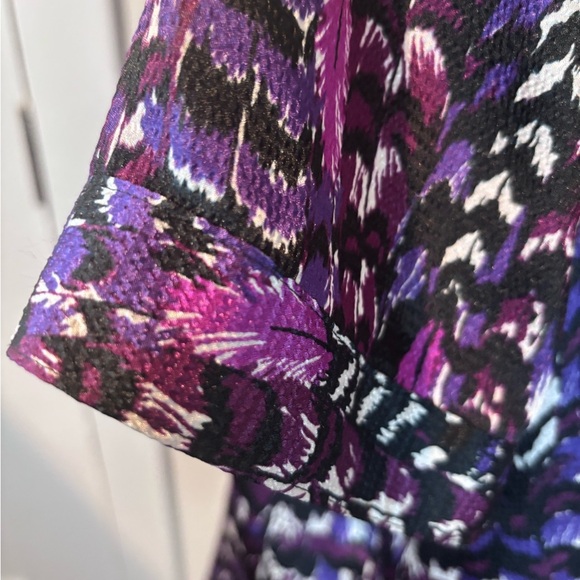 Lane Bryant Plus Size 18/20 Purple Abstract Ruffle Blouse - Picture 4 of 10